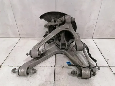 Mercedes GT C190 GTS S Right Rear Hub A1903504401 Wheel Bearing Housing Rear Right -