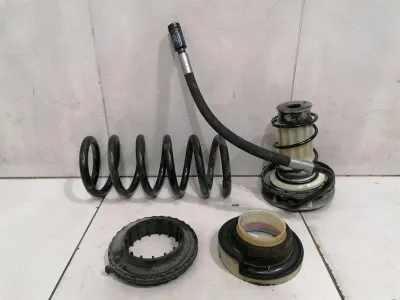 Mercedes W221 RR Spring A2213206413 Parts Rear Shock Absorber Spares-
