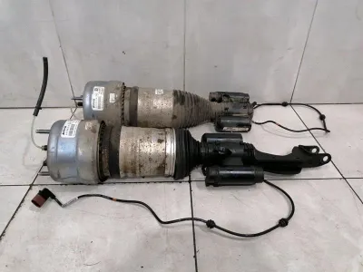 Mercedes E Class W213 Shock Absorber Front A2133200100 Front Shock Absorber SPARES-