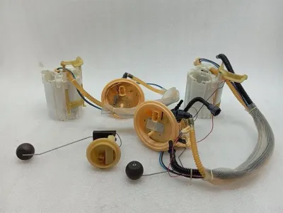 Ferrari GTC4 Lusso F151M Fuel Pump Electric 272087 Fuel Pump Kit-