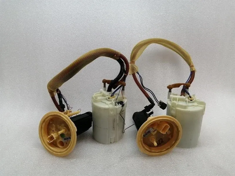 Ferrari F12 Berlinetta F152 Fuel Pump Electric Set 272087 Fuel Pump Kit-