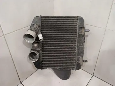 Ferrari California T F149 14-17 Intercooler 307468 RH Intercooler