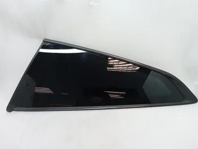 Ferrari GTC4 Lusso F151M Left Rear 1/4 Glass 87916500 Door Panel 1/4 Rear LH-