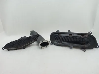 Ferrari 812 Superfast F152M A/C Air Vent Duct Right 89073400 Right Air Duct-