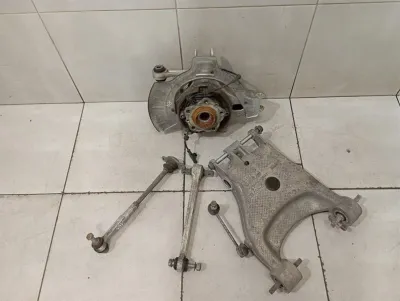 Ferrari California T F149 Right Rear Hub 294851 F12 GTC4 Rear Wheel Bearing Housing