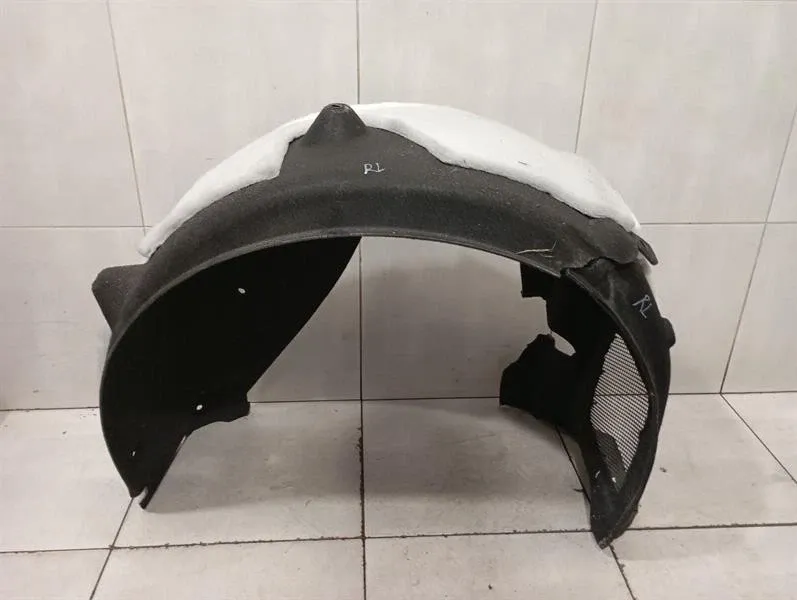 Ferrari GTC4 Lusso T 3.9 F151M Wheel Arch Liner 87661000 LEFT Wheel Arch Cover -