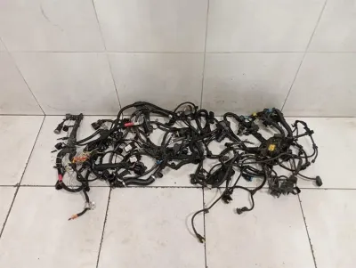 BMW 5 Series F90 G30 M5 Engine Wiring Loom 7856778 WITH DEFECTS Engine wiring harness