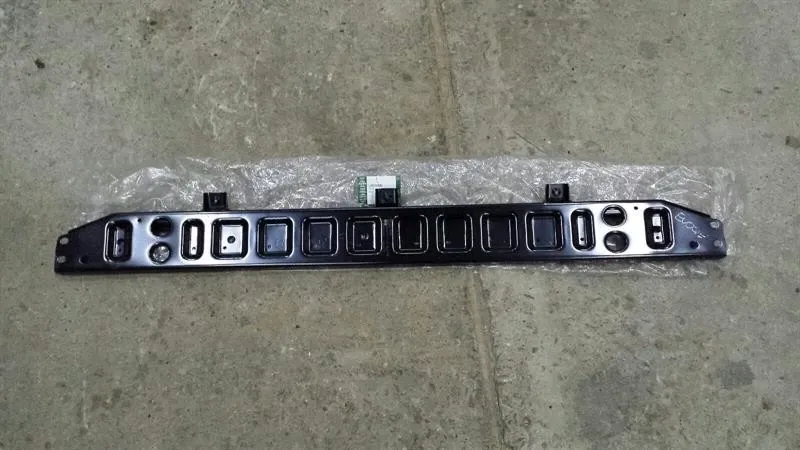 Land Rover Evoque Front End Clip LR024295 Lock Carrier Front Mask -