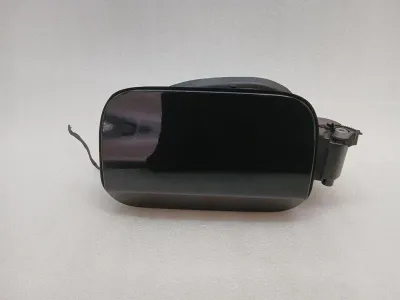 BMW 5 Series F90 G30 M5 Fuel filler cap 7387939 fuel cap tank flap