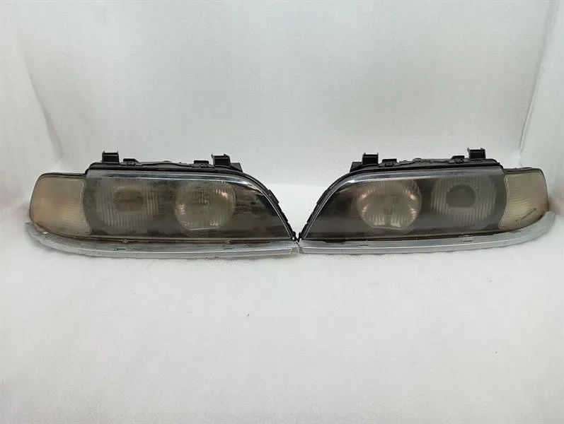 BMW 5 Series E39 Head light SET 63128379677 set of 2 headlights SET USA
