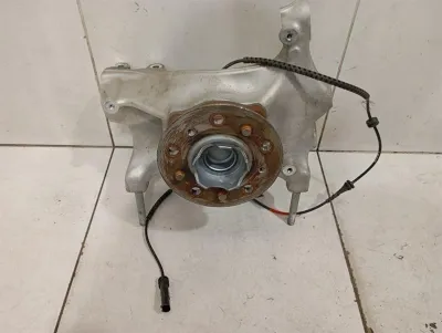 BMW 4 G83 M4 Right Front Hub 31208095650 AWD Wheel Bearing Housing Front Right-