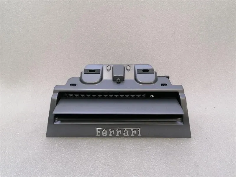 Ferrari GTC4 Lusso T 3.9 V8 F151M Air Vent 87668600 Vent Vent Grille