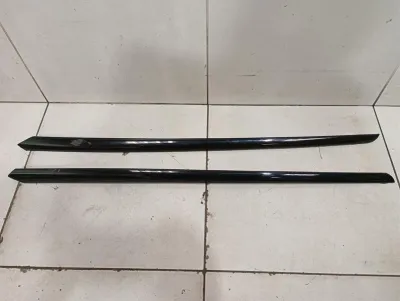 Ferrari 599 GTB F141 Front Aerodynamic Molding Set 69966500 Bar -