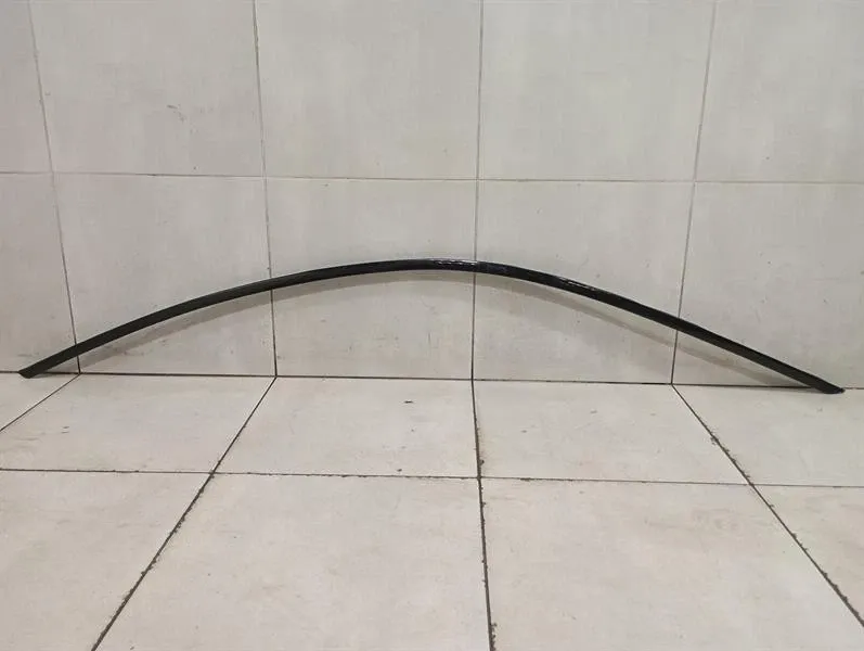 Ferrari 812 Superfast F152M Right Roof Molding 88069500 ​​Right Bar -