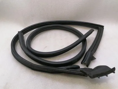 Ferrari GTC4 Lusso F151M Left Door Seal 86872000 Left Door Seals -