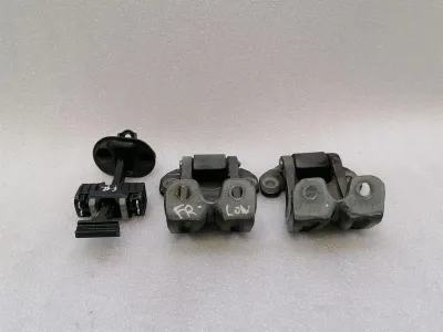 Ferrari GTC4 Lusso F151M Right Door Hinge 88446200 Right Door Hinge