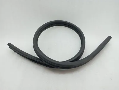 Ferrari California T F149 14-17 Door Seal 84036700 Door Seals -