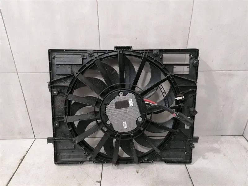 ASTON MARTIN DBS DB11 SUPERLEGGERA AM7 18-24 COOLING FAN HY53-8C607-AB FAN-