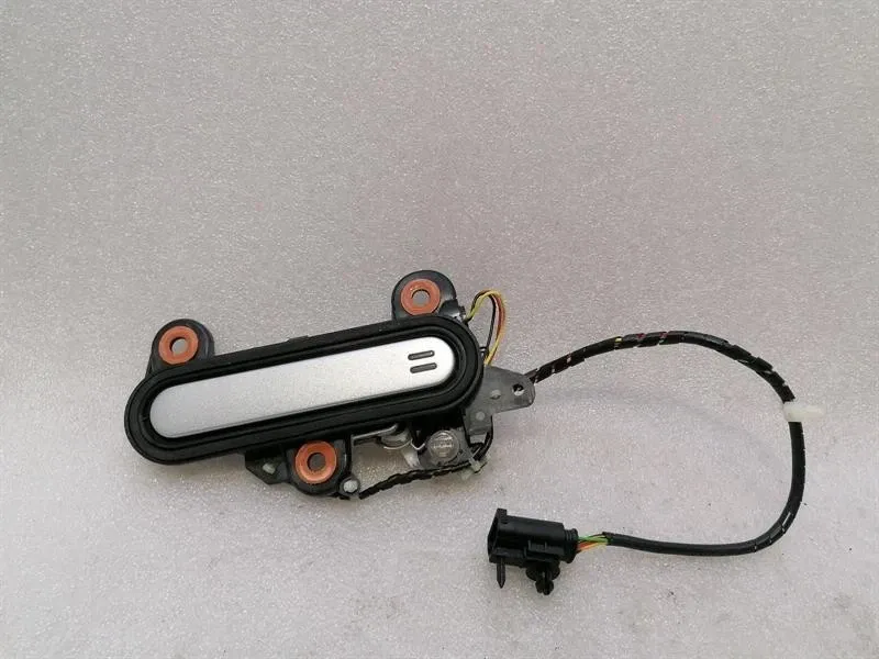 Aston Martin Vantage AM6 2018-2025 Door Handle HY53-226A29-A Left Door Handle-