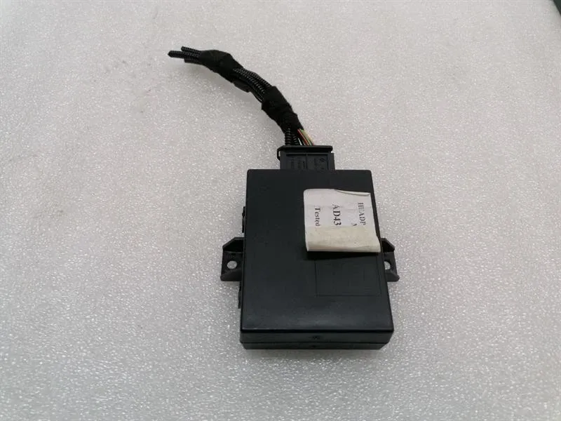 Aston Martin Rapide 10-14 Headphone Module AD43-19A164-BB Controller Headphones-