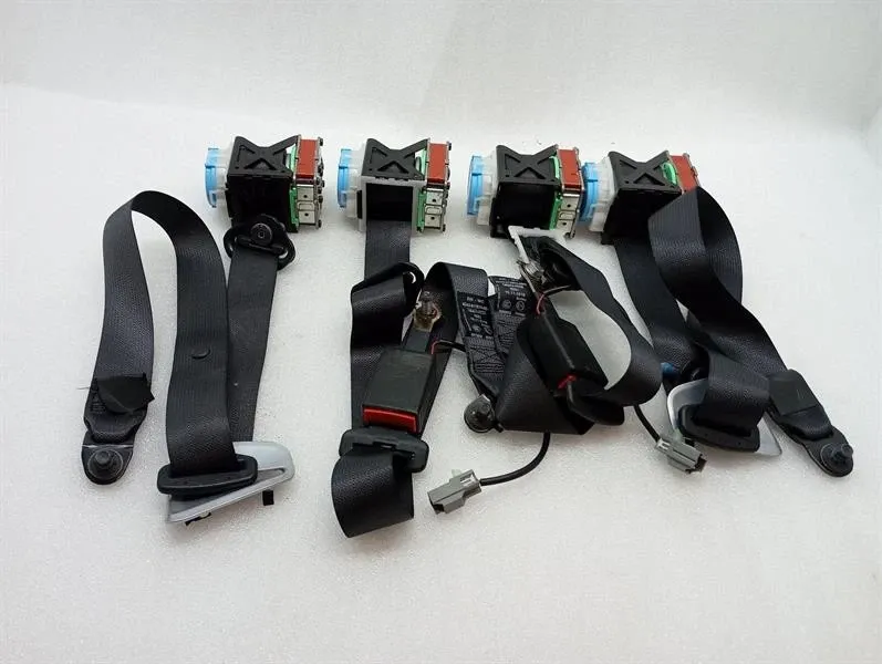 Aston Martin Rapide seat belt set AD43-611B71-ADW seat belt harness set-