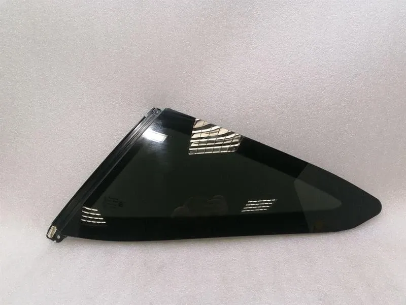 Aston Martin DBS AM7 Left Rear 1/4 Glass LY53-N29751-AA Door Glass 1/4 Rear LH-