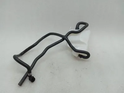 Aston Martin DBS SUPERLEGGERA AM7 18-24 Reservior 6G33-TBD2-AA Container -