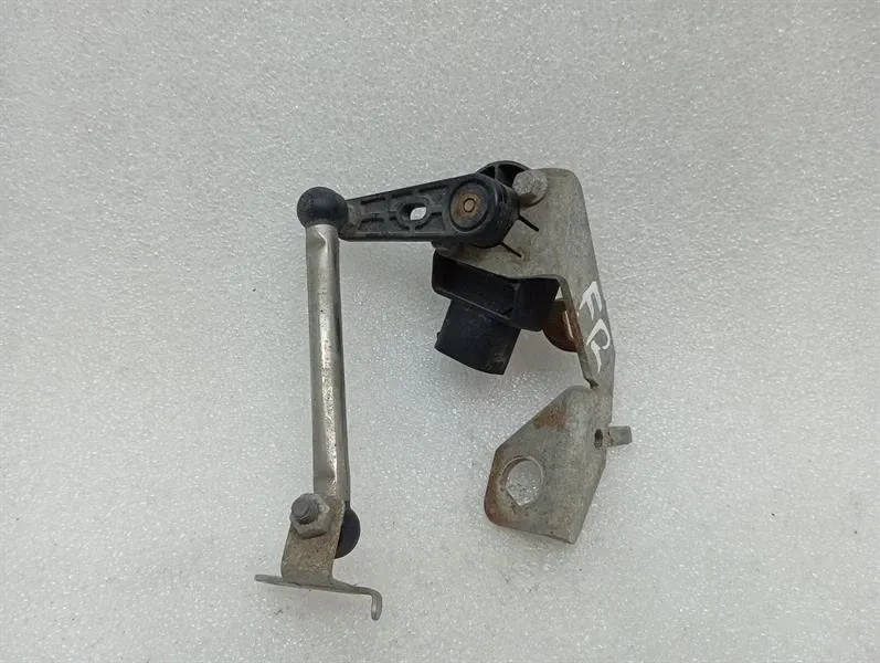 Aston Martin DBS SUPERLEGGERA AM7 Level Sensor HY53-13K070-AA Altitude Sensor -