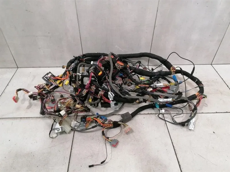 ASTON MARTIN DBS AM7 DASHBOARD WIRING LOOM LY73-14K024-CA RIGHT HAND DRIVE RHD-