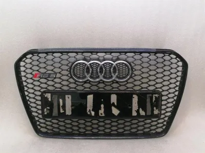 Audi RS5 8T Front Grille 8T0853651J Radiator Grille Scratched