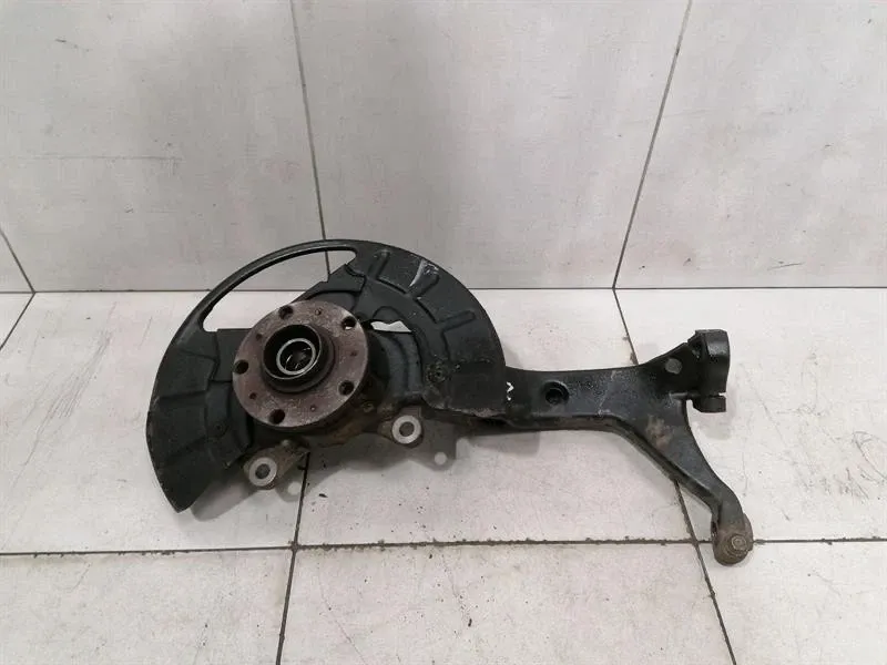 Bentley Continental GT W12 Left Front Hub 3W0407253E Wheel Bearing Housing Front Left