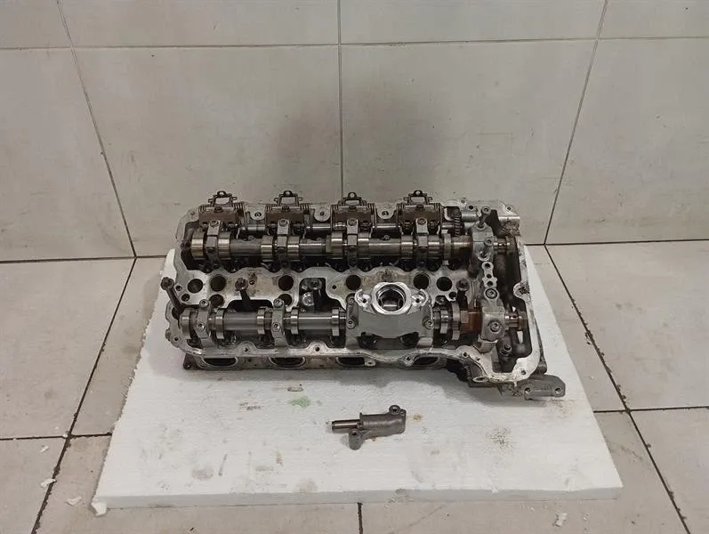 BMW 5 Series F90 G30 M5 Cylinder Head 11122118183 cyl 5-8 CYLINDER HEAD S63