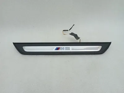 BMW 5 Series F90 G30 M5 Door Sill 8061069 Door Sill Trim Front Right LED
