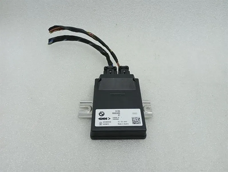 BMW 5 Series F90 G30 M5 Electronic Module 8682482 Control Unit DIFF