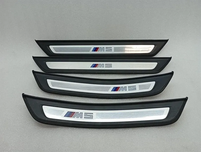 BMW 5 Series F90 G30 M5 Door Sill Set 8061069 M5 LED Door Sill Trim Set-