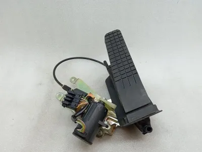 Porsche 911 996 accelerator pedal (electrical) 99642339400 accelerator pedal-