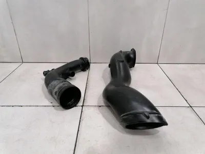 Porsche Cayenne 958 92A left intake pipe 7P5128627A intake hose charge air -