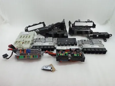 BMW 5 Series F90 G30 M5 Engine ECU Engine Control Unit 8489319 STAGE TUNE-