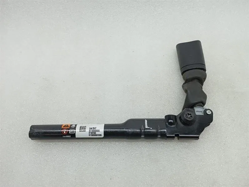 Chevrolet Corvette C7 Left Front Seatbelt Tensioner 23489047 Seat Belt Tensioner Left-