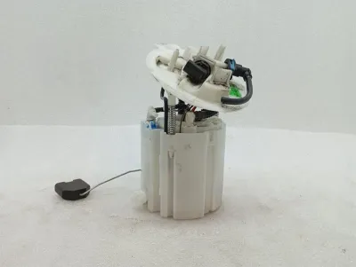 Mercedes C63 AMG W205 Fuel Pump Electric A2054708501 Fuel Pump M177-