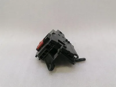 Mercedes C Class W205 Fuse Box A2055407311 Fuse Box-