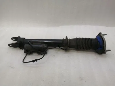 Mercedes C63 AMG W205 Shock Absorber Front R A2053208201 Shock Absorber Front RE-