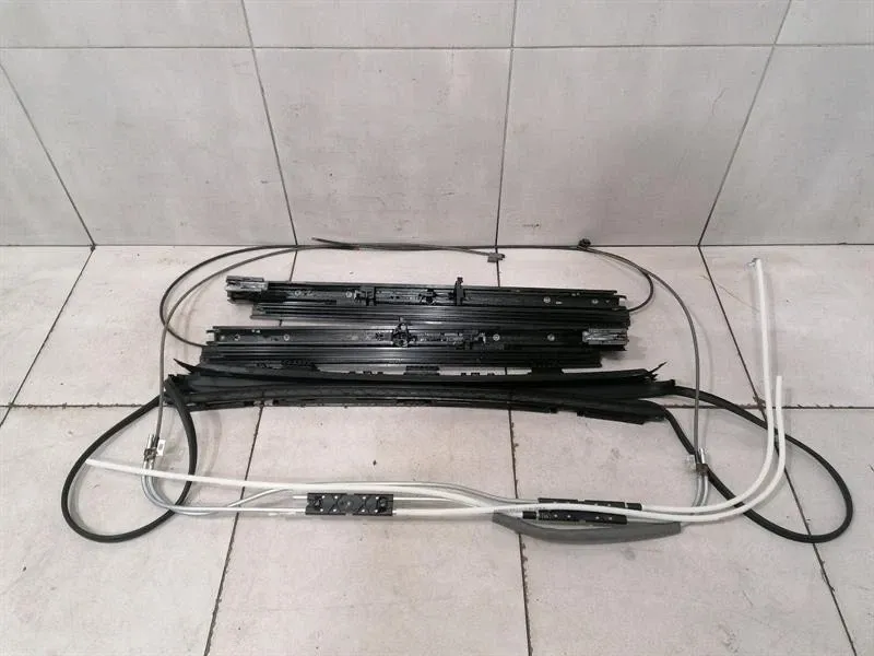 MERCEDES C CLASS W205 SUNROOF FRAME A2057802800 SUNROOF FRAME COUPE-