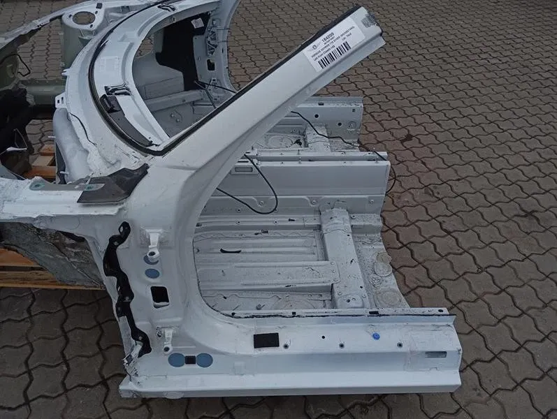 Porsche Cayman 718 GT4RS Left Front Chassis Leg 98150216301 Left Front Wheel Arch-