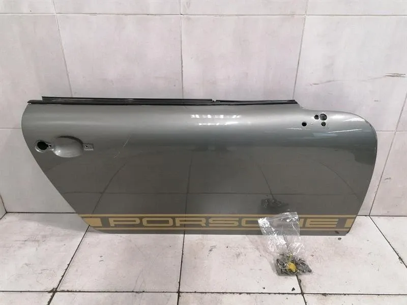 Porsche 911 Carrera 3.2 1984-1989 Right Front Door 91153100623 Door Front Right-
