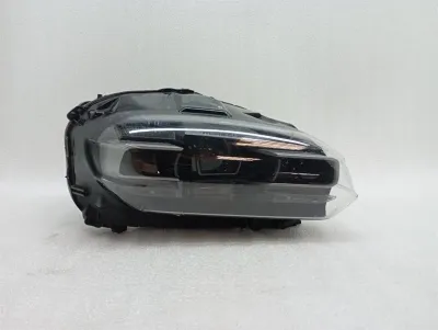 Porsche Taycan 9J right headlight 9J1941034F PDLS PLUS headlight right LED-