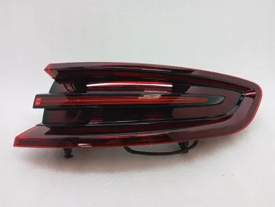 Porsche Macan 95B right rear light 95B945096K tail light rear right-