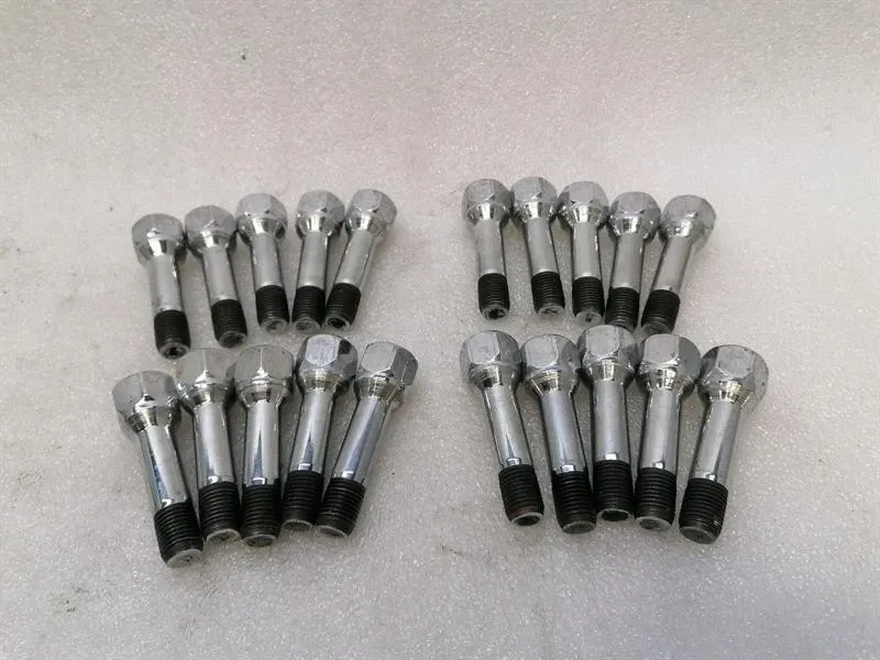 FERRARI 599 GTB F141 192724 WHEEL SCREWS Set Wheel Bolts SET-