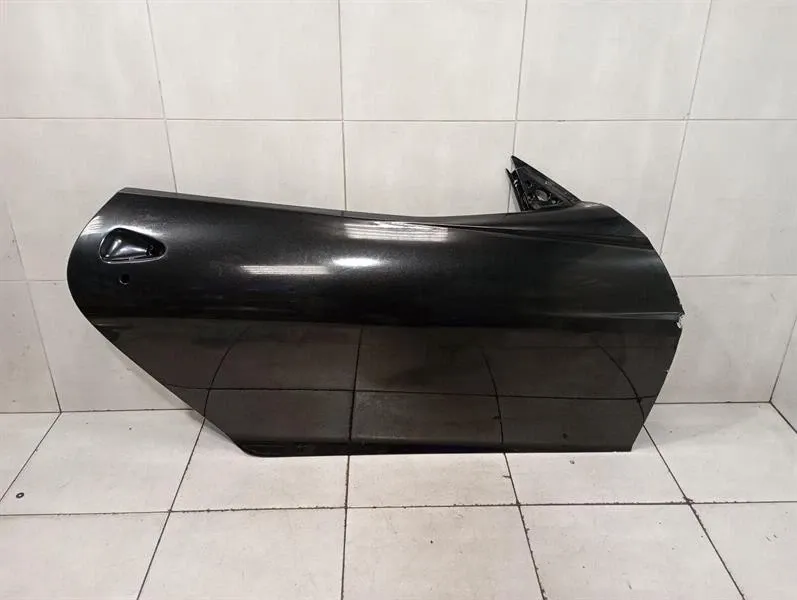 Ferrari 599 GTB F141 Right Front Door 68058411 FAULTY Door Front Right-