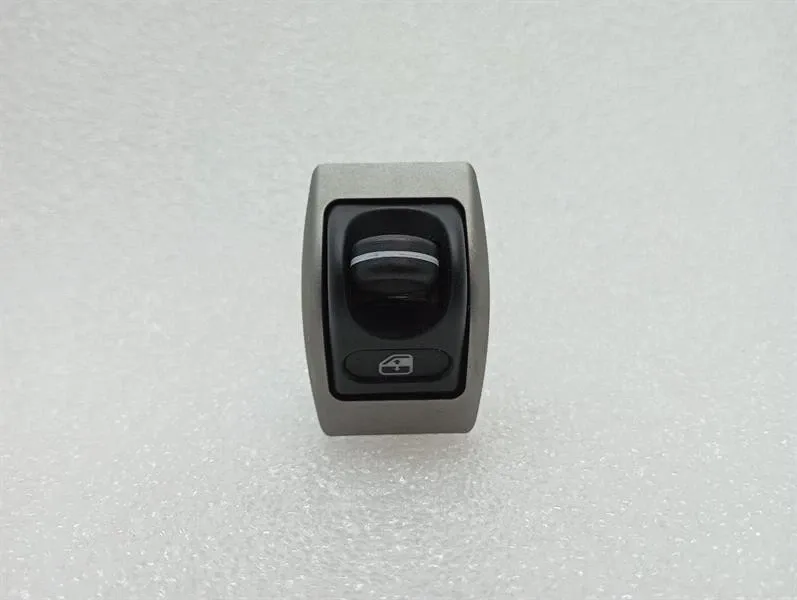 Ferrari 599 GTB F141 Window Switch 239500 Switch -